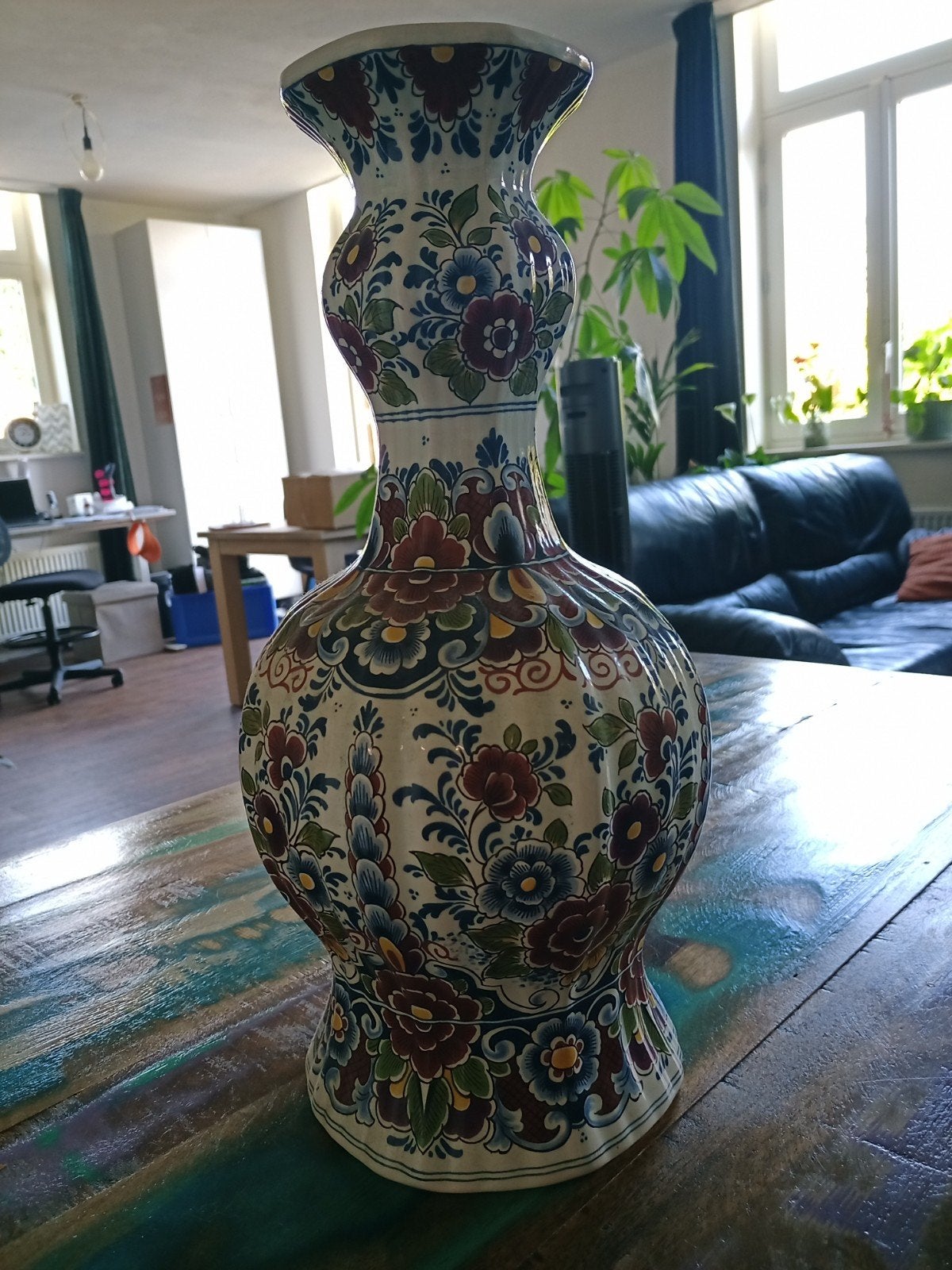 Delfts Blauw Vaas - Handgeschilderd - Made in Holland, Antiek en Kunst, Ophalen of Verzenden