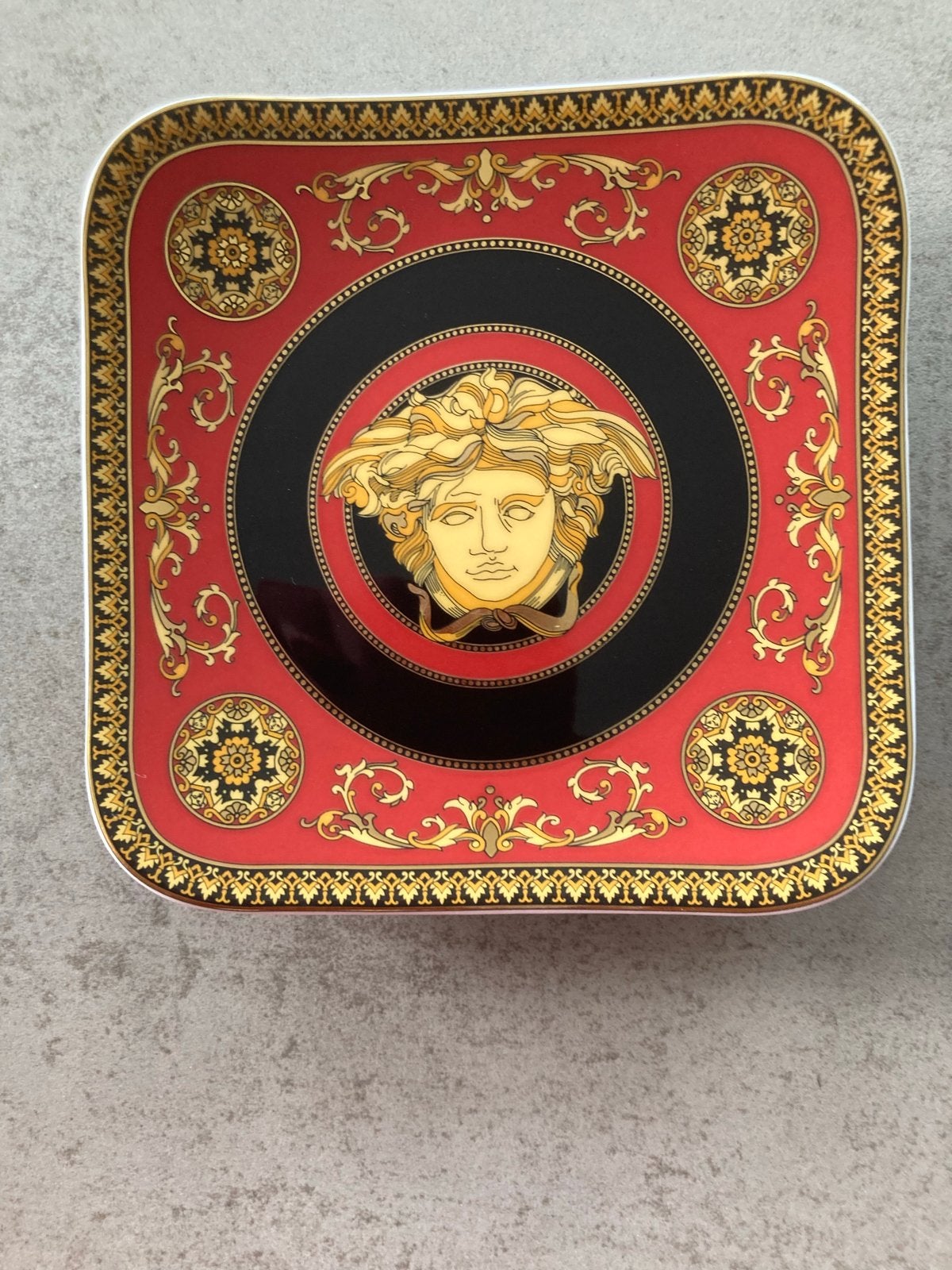 8x Rosenthal Versace Medusa gebakbordje 14cm vierkant, Overige merken, Klassiek, Nieuw, Ophalen of Verzenden