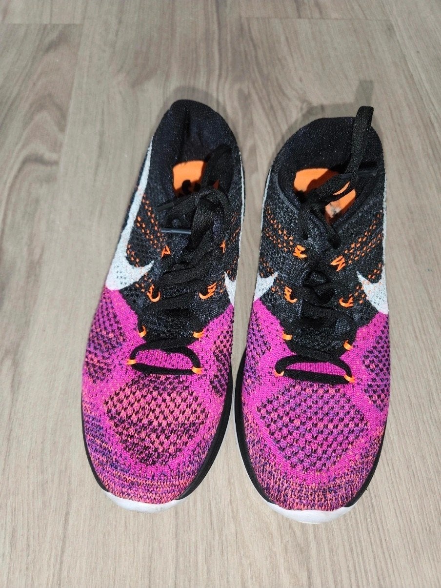 Nike Flyknit Lunar 3 hardloopschoenen - Valt als 37,5/38, Ophalen of Verzenden, Sneakers of Gympen