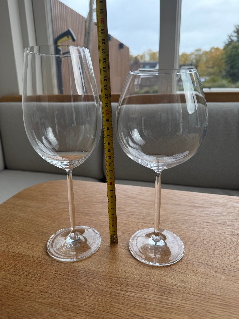 Schott Zwiesel wijn glazen (10x rood en 9x wit = 19!!), Ophalen, Zo goed als nieuw, Overige typen