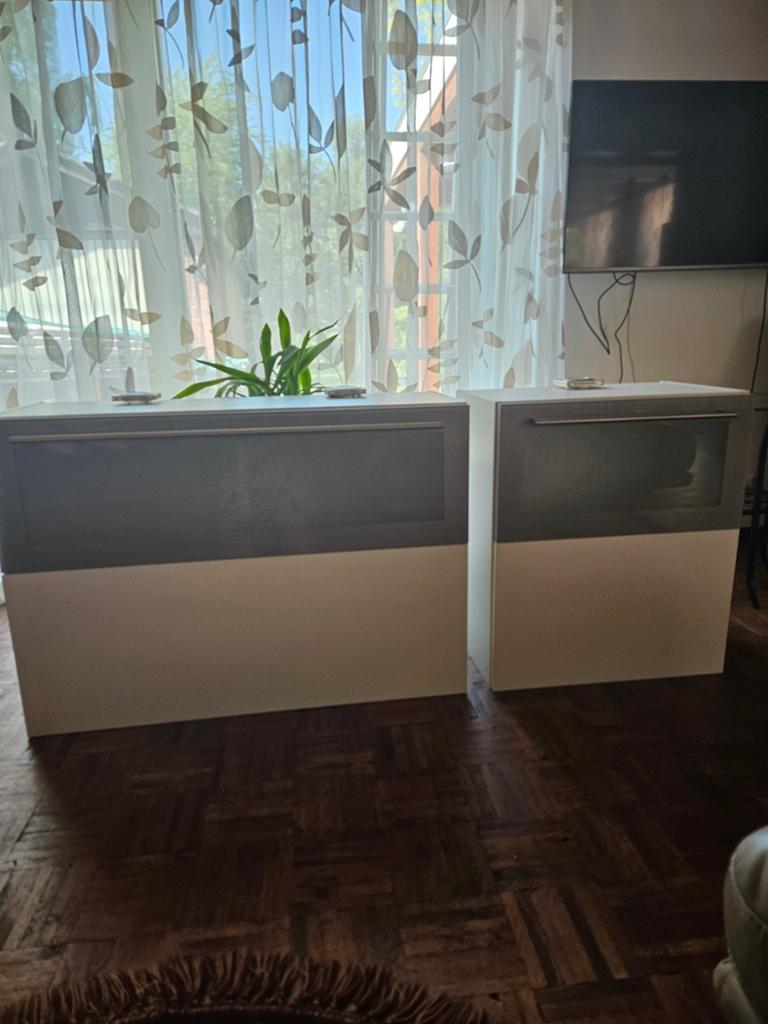 Set van 2 moderne zwevende kasten met verlichting, Gebruikt, Met klep(pen), Modern, 25 tot 50 cm