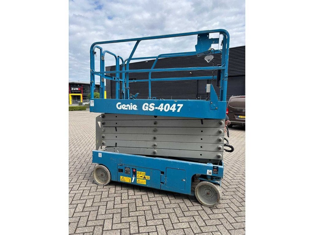 2025 Genie GS-4047 Hoogwerker, Zakelijke goederen, Machines en Bouw | Liften, Steigers en Ladders