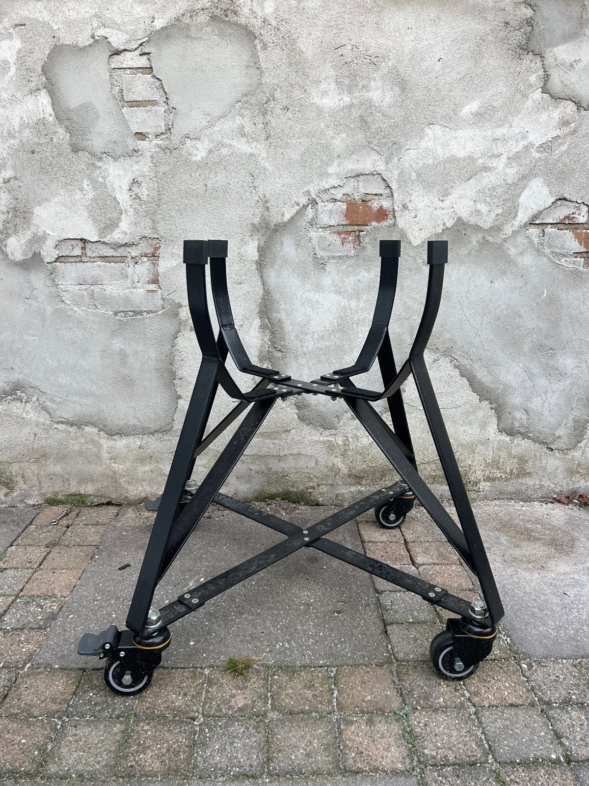 Onderstel Keramische BBQ Urban Chef met wielen, Ophalen, Nieuw