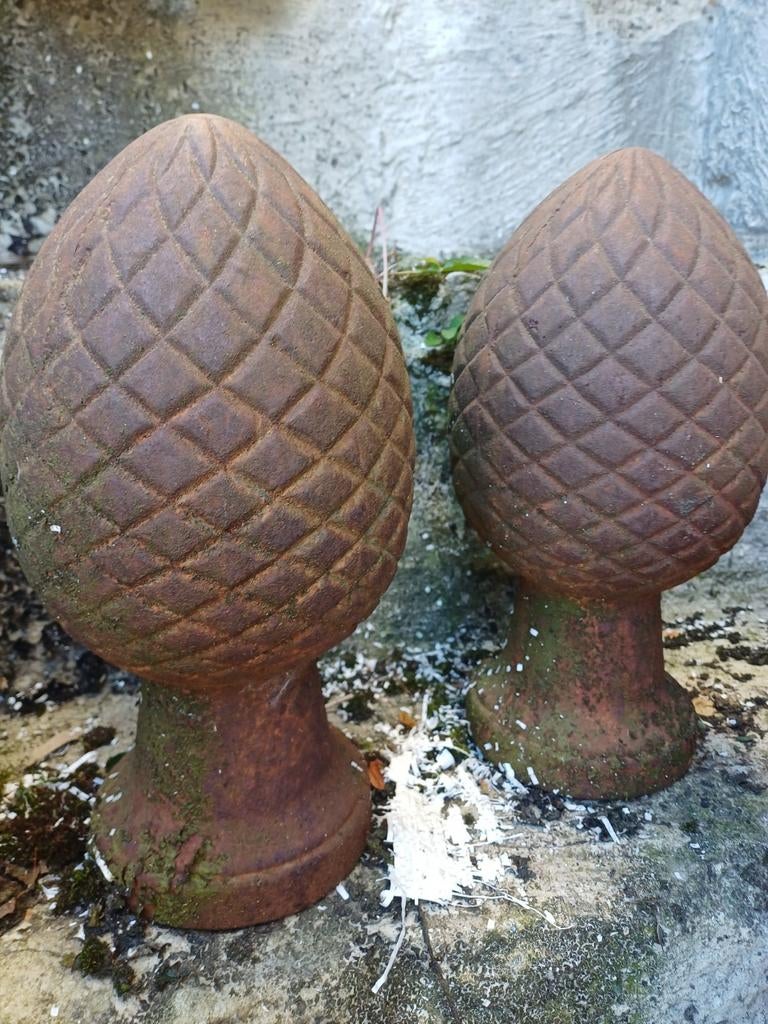 Decoratieve Ananasvormige Ornamenten - Set van 2, Tuin en Terras, Tuinbeelden, Gebruikt, Abstract beeld, Beton, Ophalen