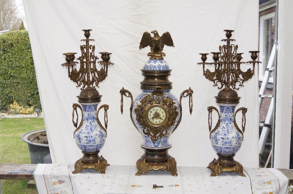 Antieke Klok en Kandelaars Set - Porselein en Brons, Ophalen of Verzenden