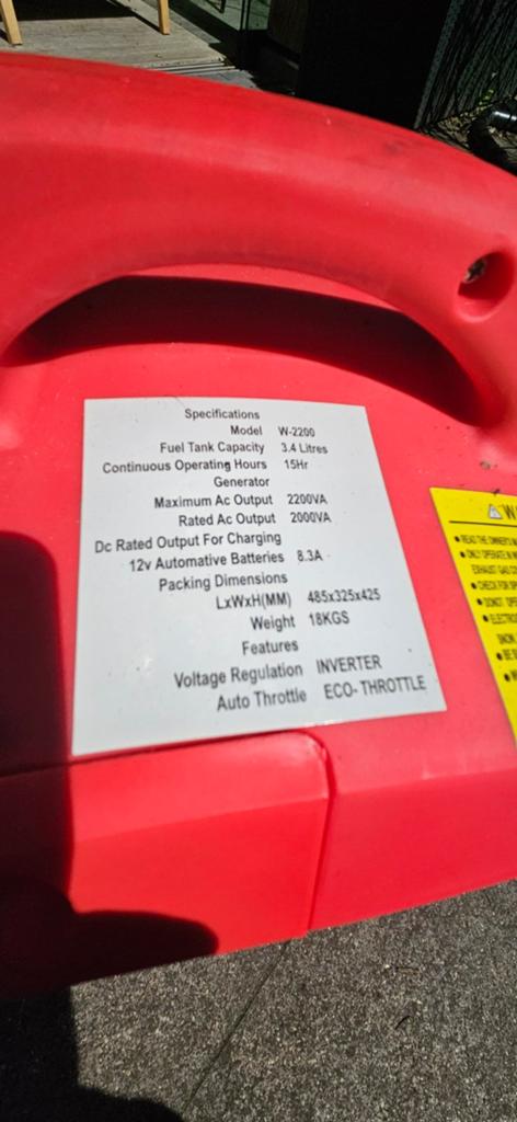 Compacte Inverter Aggregaat - 2200W Max. Vermogen, Doe-het-zelf en Verbouw, Aggregaten, Ophalen, Gebruikt, Minder dan 5 kVA, Benzine