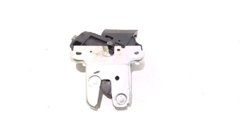 Slot mechaniek kofferdeksel achterklep elektrisch Audi A4, Auto-onderdelen, Onderdelen@venauto.nl, Van der Ven Autorecycling B.V.