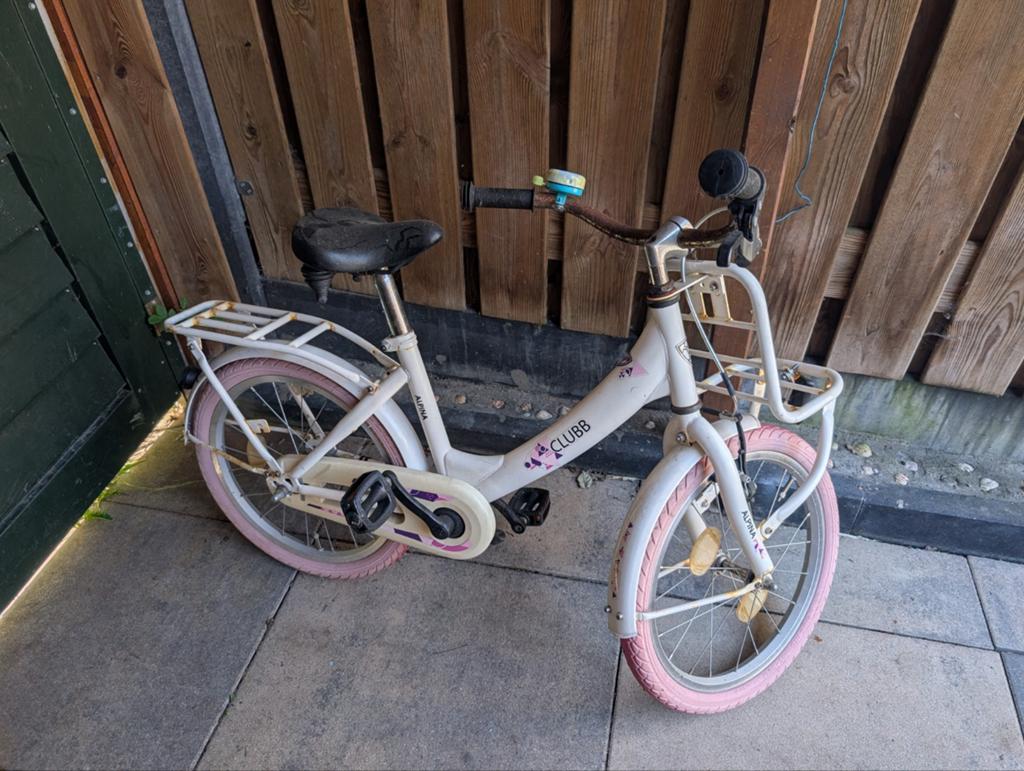 A bicycle for a child  18", Ophalen of Verzenden