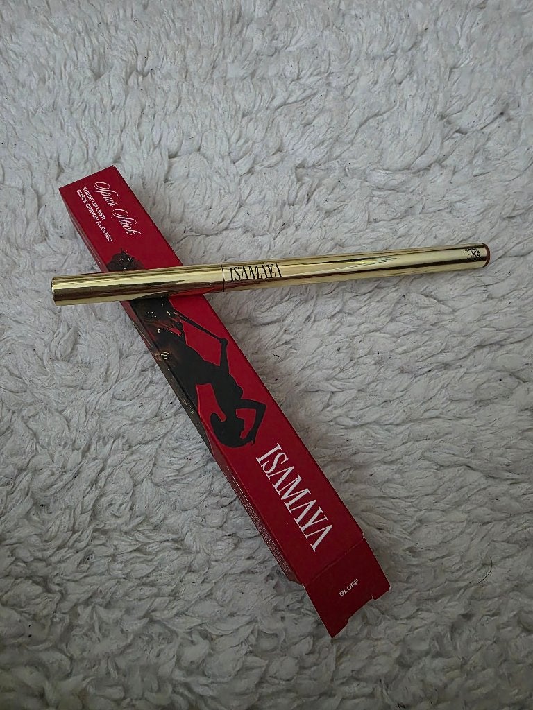 Isamaya Spur Stick Suede Lip Liner in Bluff 0,07g, Verzenden, Nieuw, Lippen, Make-up