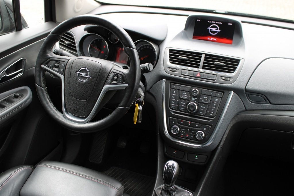 Opel Mokka 1.4 T Innovation | Leer | Schuif-/Kanteldak | Sto, Voorwielaandrijving, Stof, Gebruikt, Zwart