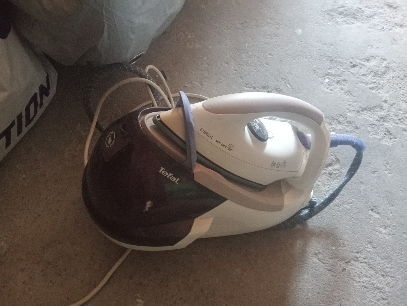 Tefal Stoomstrijkijzer - Krachtige Stoomgenerator, Ophalen of Verzenden
