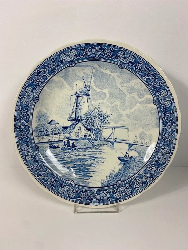 Delfts blauw sierbord – molenlandschap, Gebruikt, Steen/keramiek, Ophalen of Verzenden, Wandbord of Wandpaneel