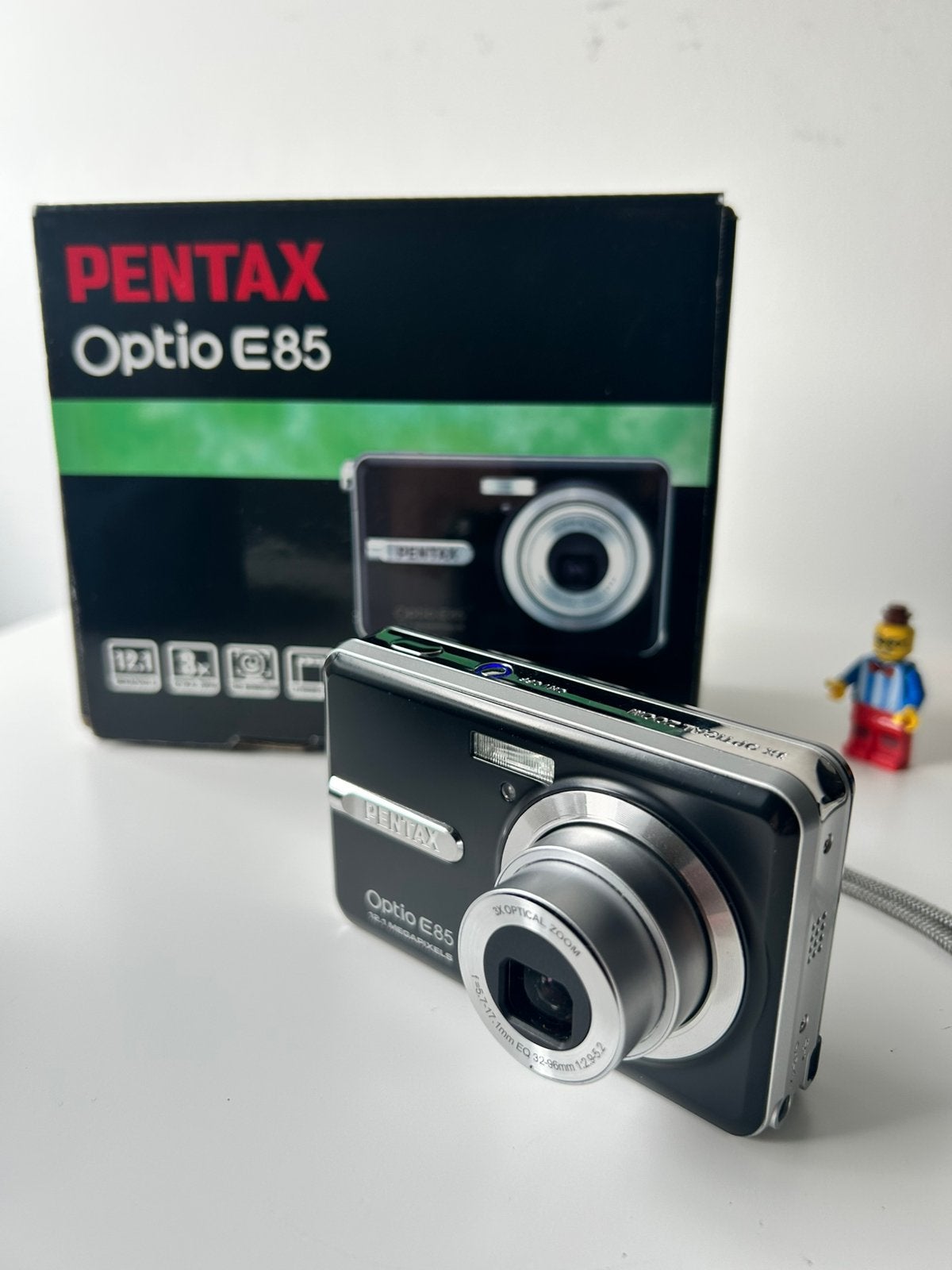 Pentax Optio E85 digitale compactcamera 12.1mp compleet, Audio, Tv en Foto, 12 megapixels, Ophalen of Verzenden, Zo goed als nieuw