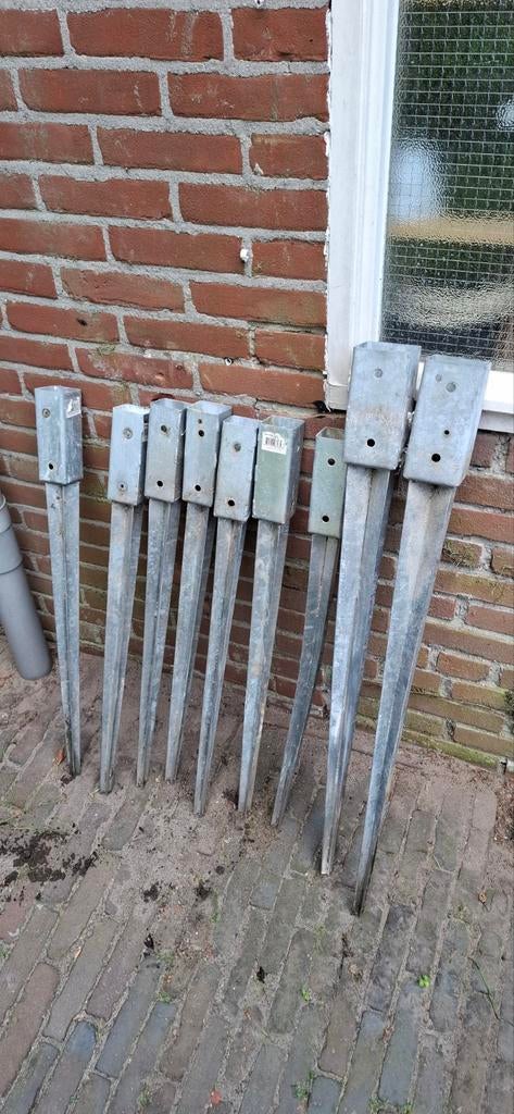 Paalhouders samen, Tuin en Terras, Tuinhekken en Hekwerk, Ophalen, IJzer