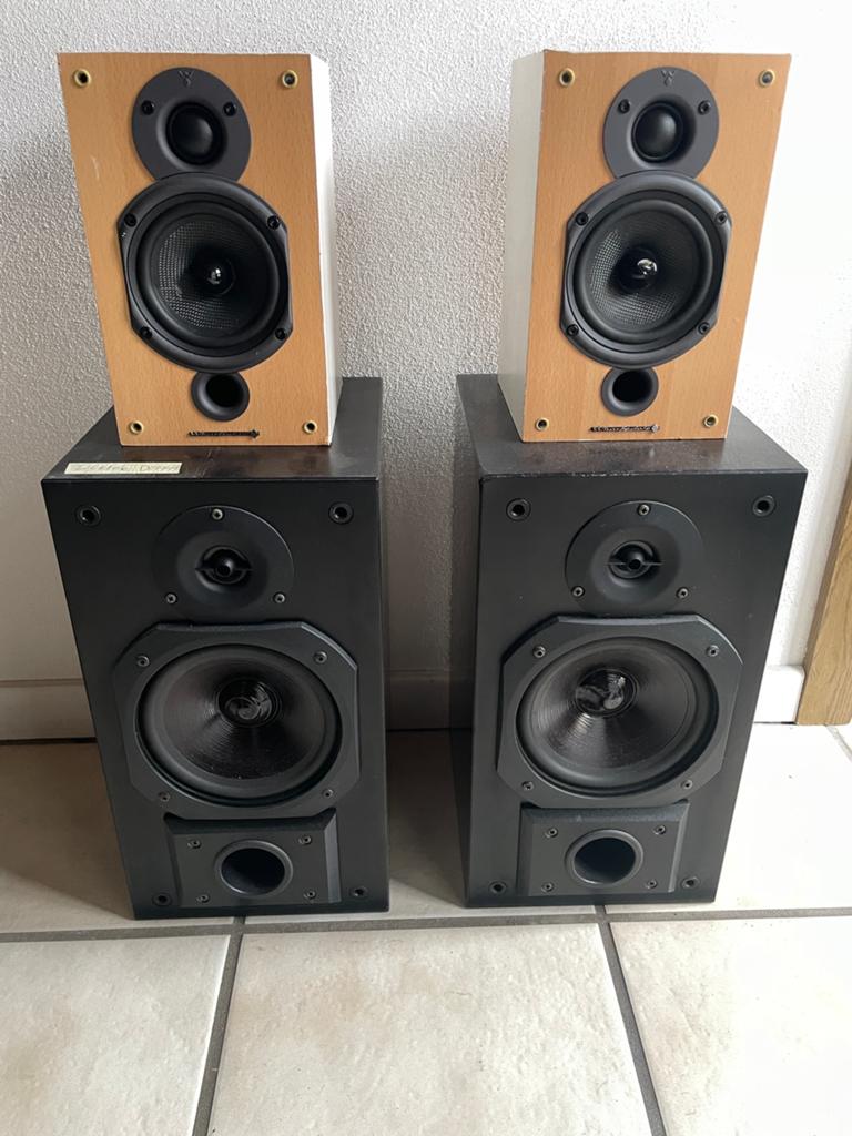Hepta Atlantis + Wharfdale Diamond....Opknappers, 60 tot 120 watt, Niet werkend, Front, Rear of Stereo speakers, Ophalen