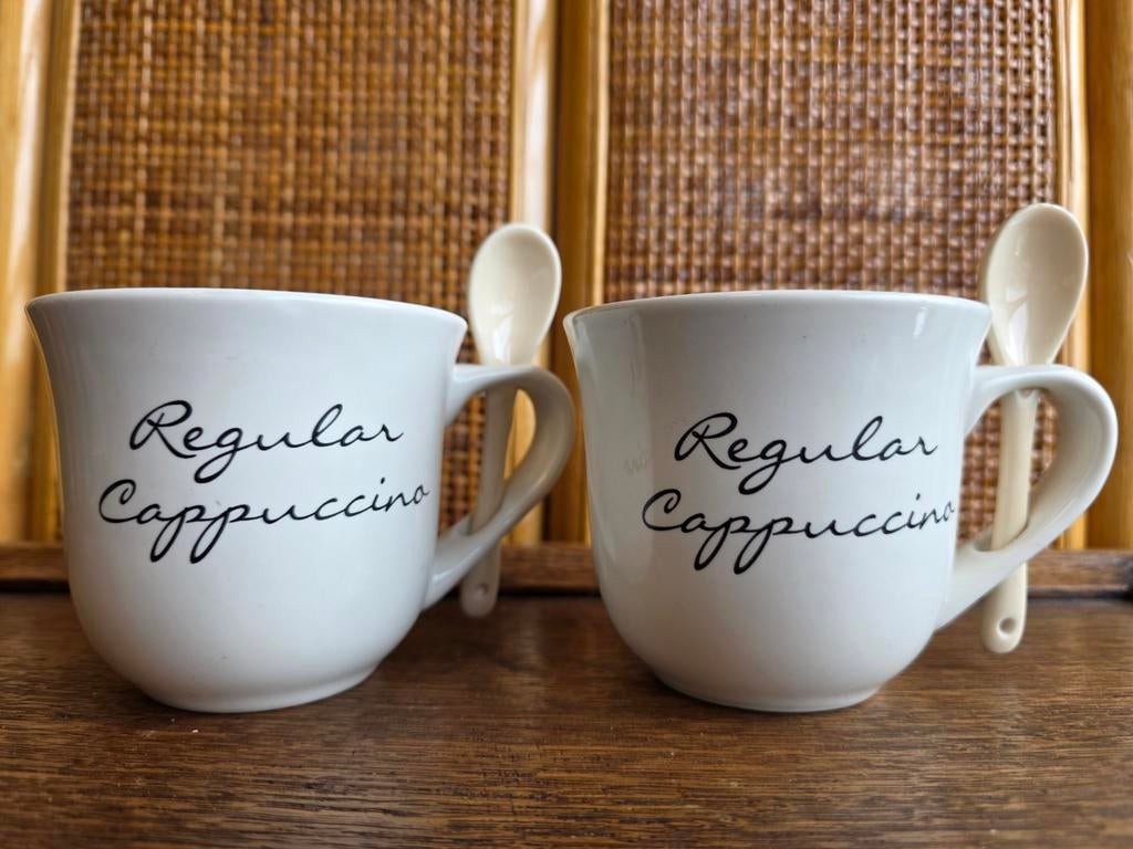 Riviera Maison cappuccino bekers met lepels, Overige materialen, Ophalen of Verzenden, Zo goed als nieuw, Overige stijlen