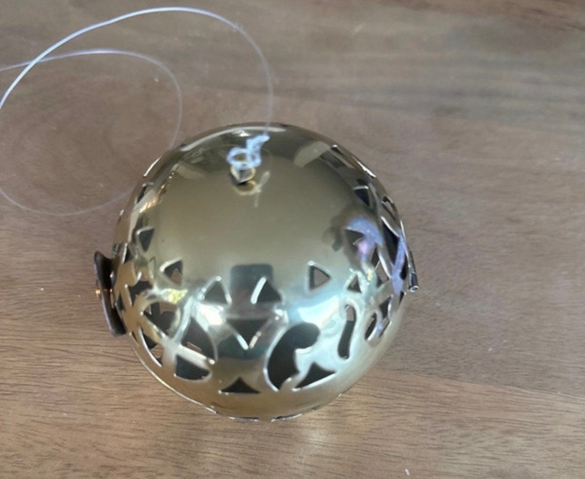 Vintage messing potpourri bal - decoratieve geurbal, Ophalen of Verzenden