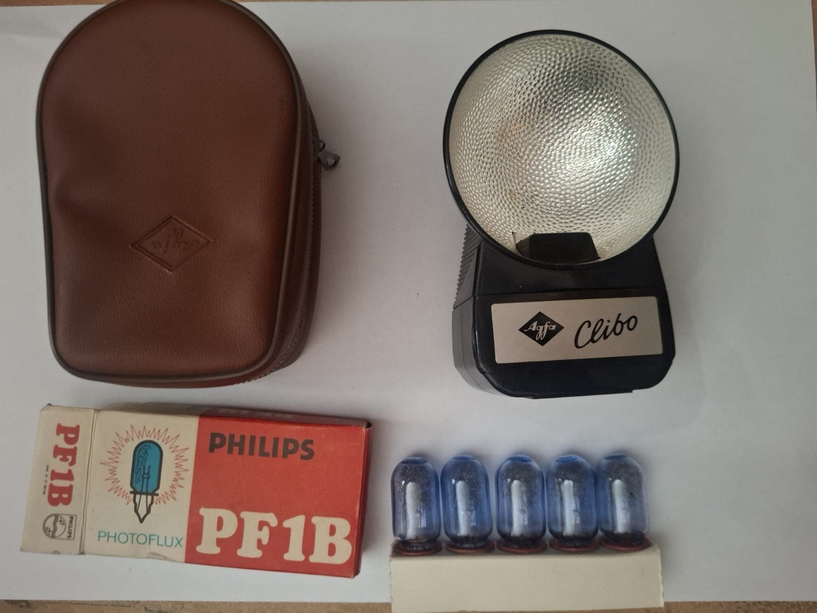 Agfa Clibo Flitser met Philips Photoflux PF1B lampen, Gebruikt, Externe flitser, Ophalen of Verzenden, Agfa