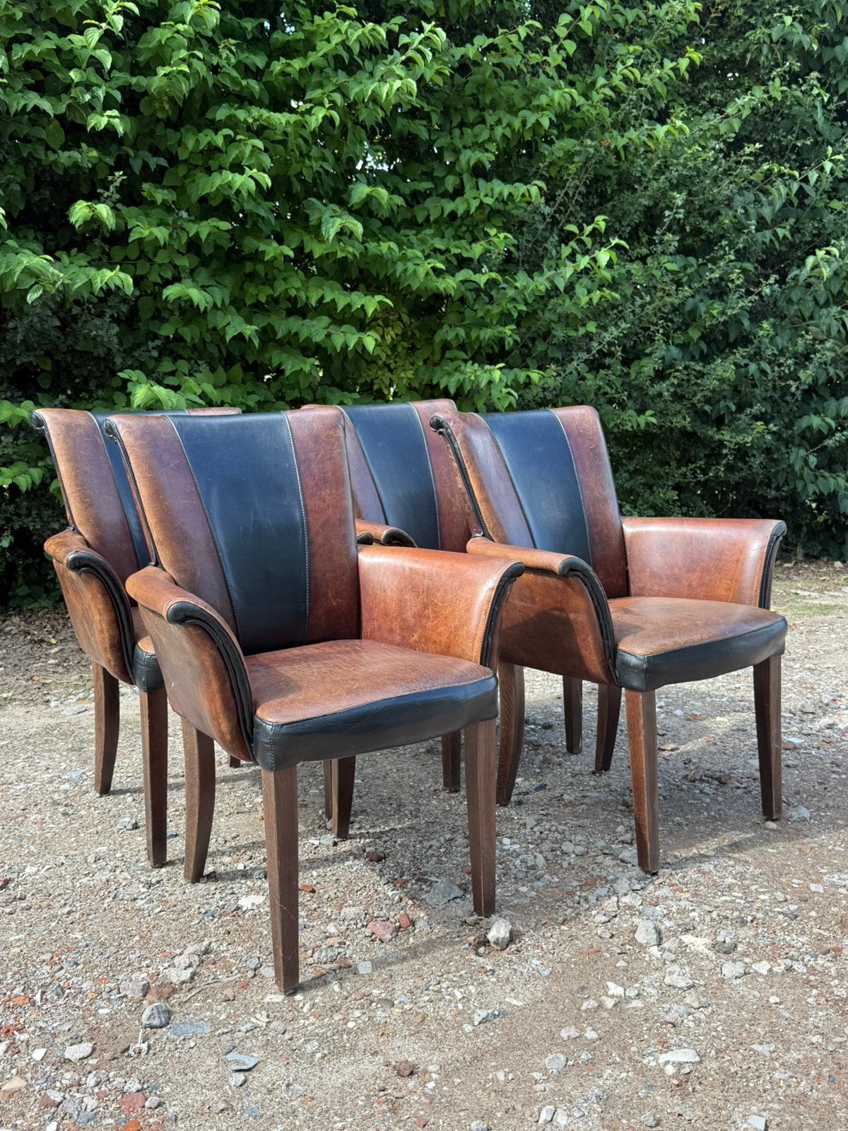 4 Leren Eetkamerstoelen Cognac Zwart met Armleuningen, Huis en Inrichting, Stoelen, Ophalen of Verzenden, Gebruikt