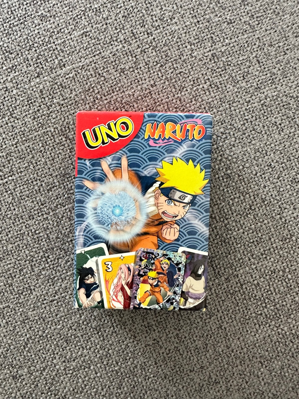 UNO Naruto Kaartspel, Drie of vier spelers, Ophalen of Verzenden, Zo goed als nieuw