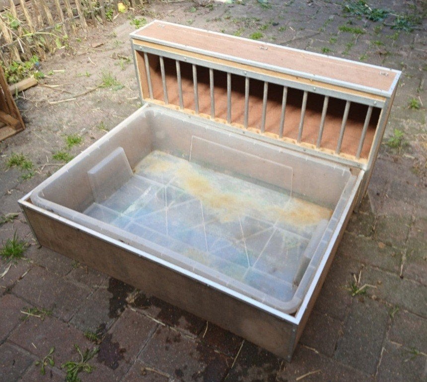 konijnen plasbak xxl met knaagstrips, Ophalen of Verzenden