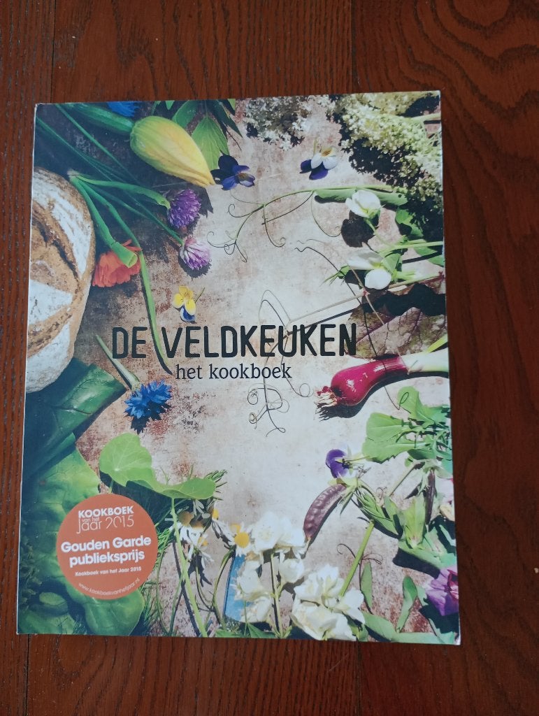 DE VELDKEUKEN  Het kookboek  NIEUW, Nieuw, Ophalen of Verzenden, Hoofdgerechten, Gezond koken