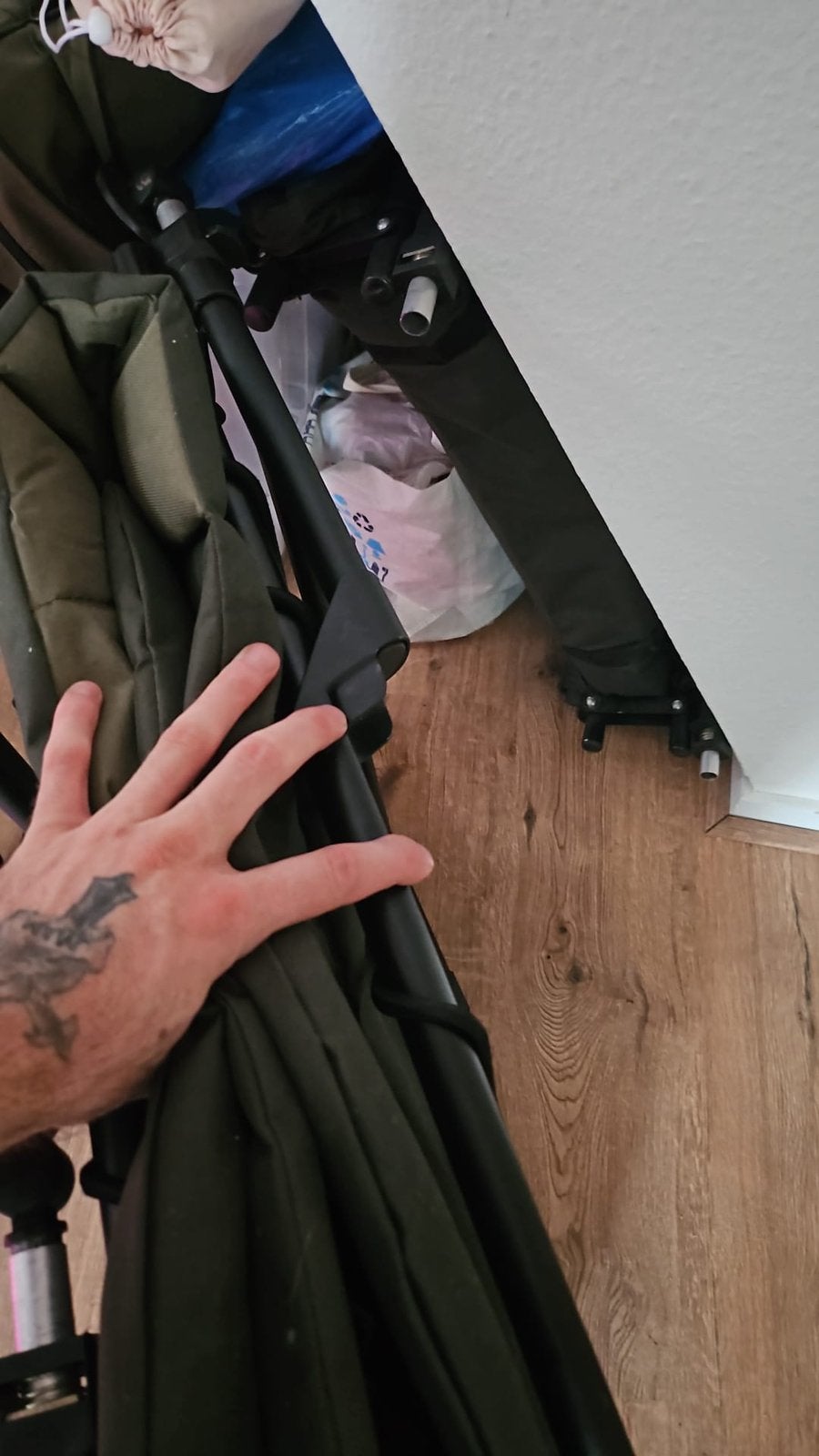 Vouwbedden, Ophalen, Zo goed als nieuw, Campingmeubel-accessoire