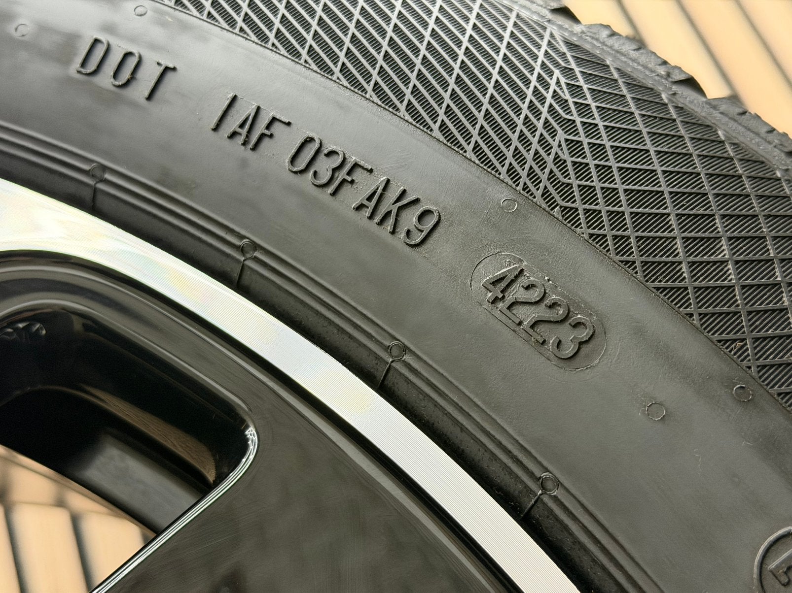Originele 19 inch VW ID7 ID.7 Hudson 5x112 Continental ‘23, ., Banden en Velgen, Winterbanden, 235 mm