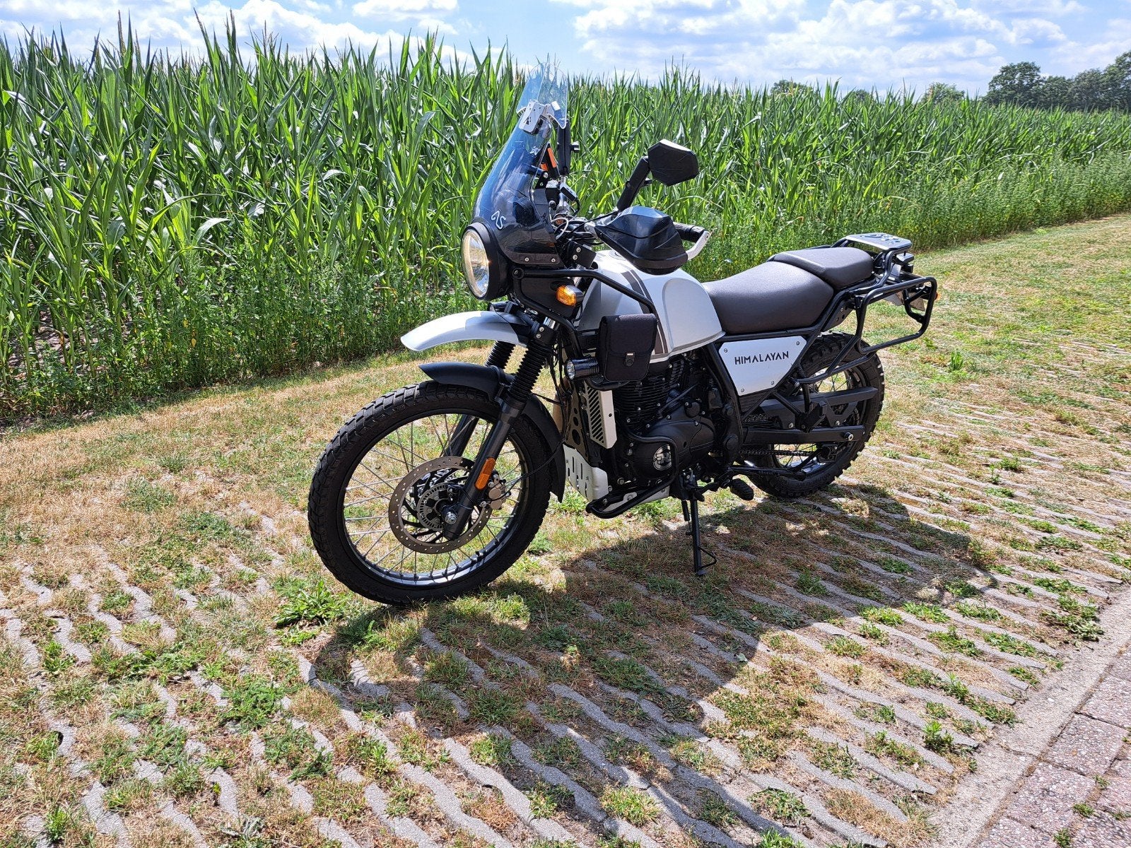 Royal Enfield Himalayan 2021 weinig km,s, Motoren, Motoren | Royal Enfield, Particulier, Enduro, 12 t/m 35 kW, Minimaal motorrijbewijs A2