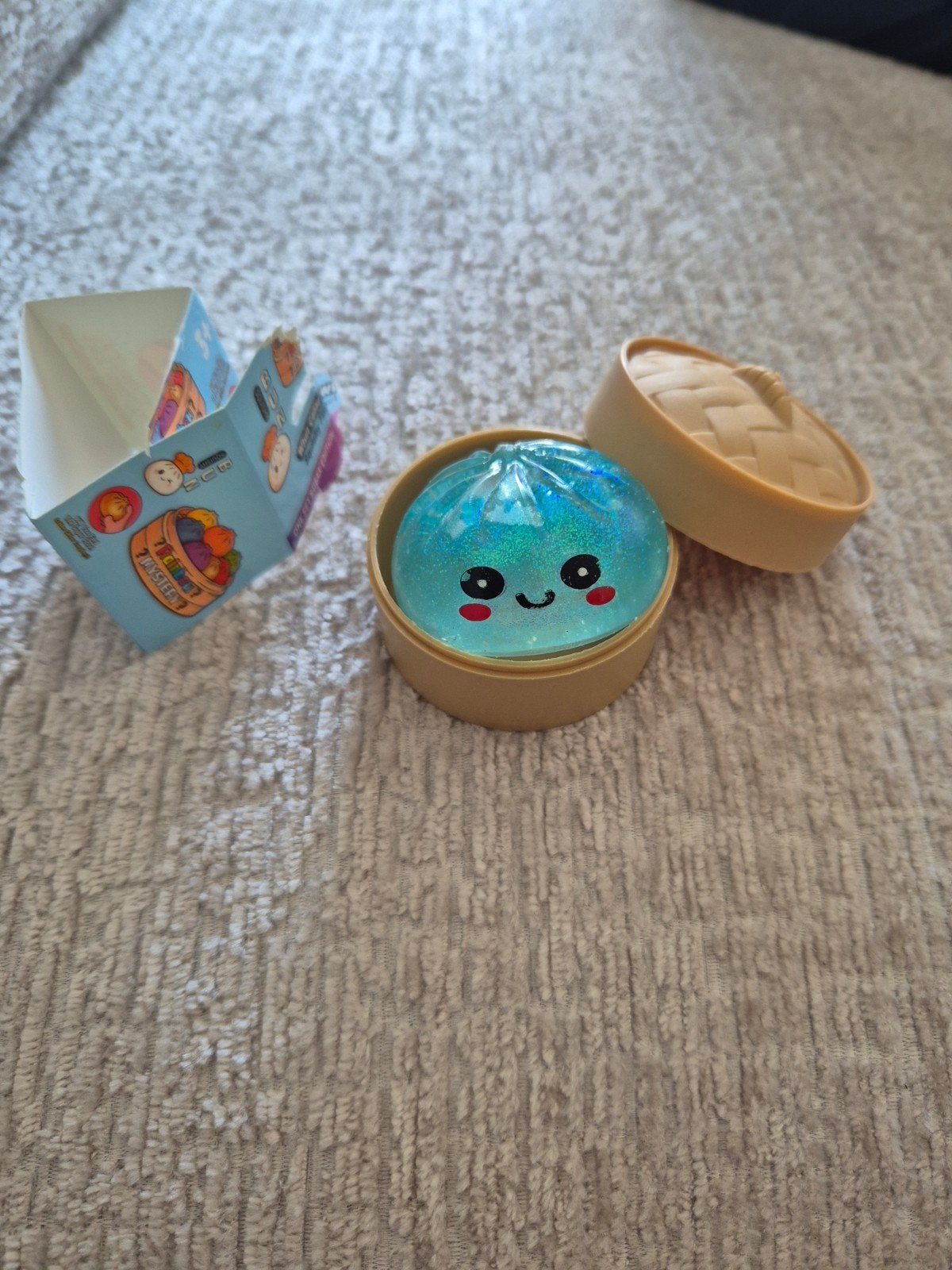 Squishy speelgoed in stoommandje, Ophalen of Verzenden, Zo goed als nieuw, Jongen of Meisje