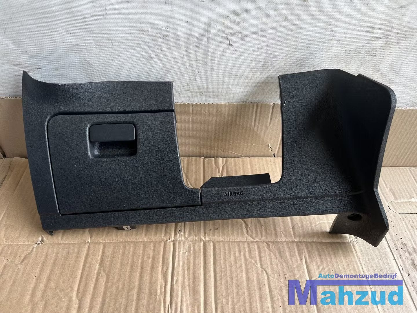 VW GOLF 7 Links dashboard stuurkolom kap afdekkap links 2012, Gebruikt, Volkswagen, Volkswagen AG, Berliner Ring 2
38440  Wolfsburg, DE