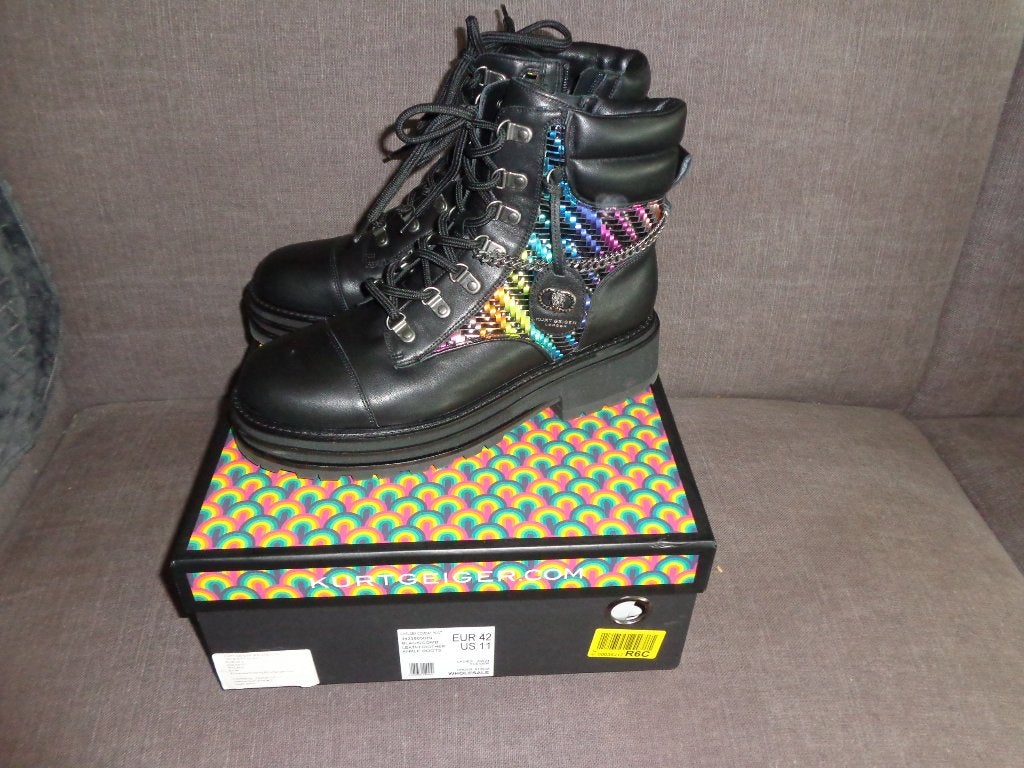 stoere veterboots van Kurt Geiger, maat 42, Zwart, Lage of Enkellaarzen, Ophalen of Verzenden, Zo goed als nieuw