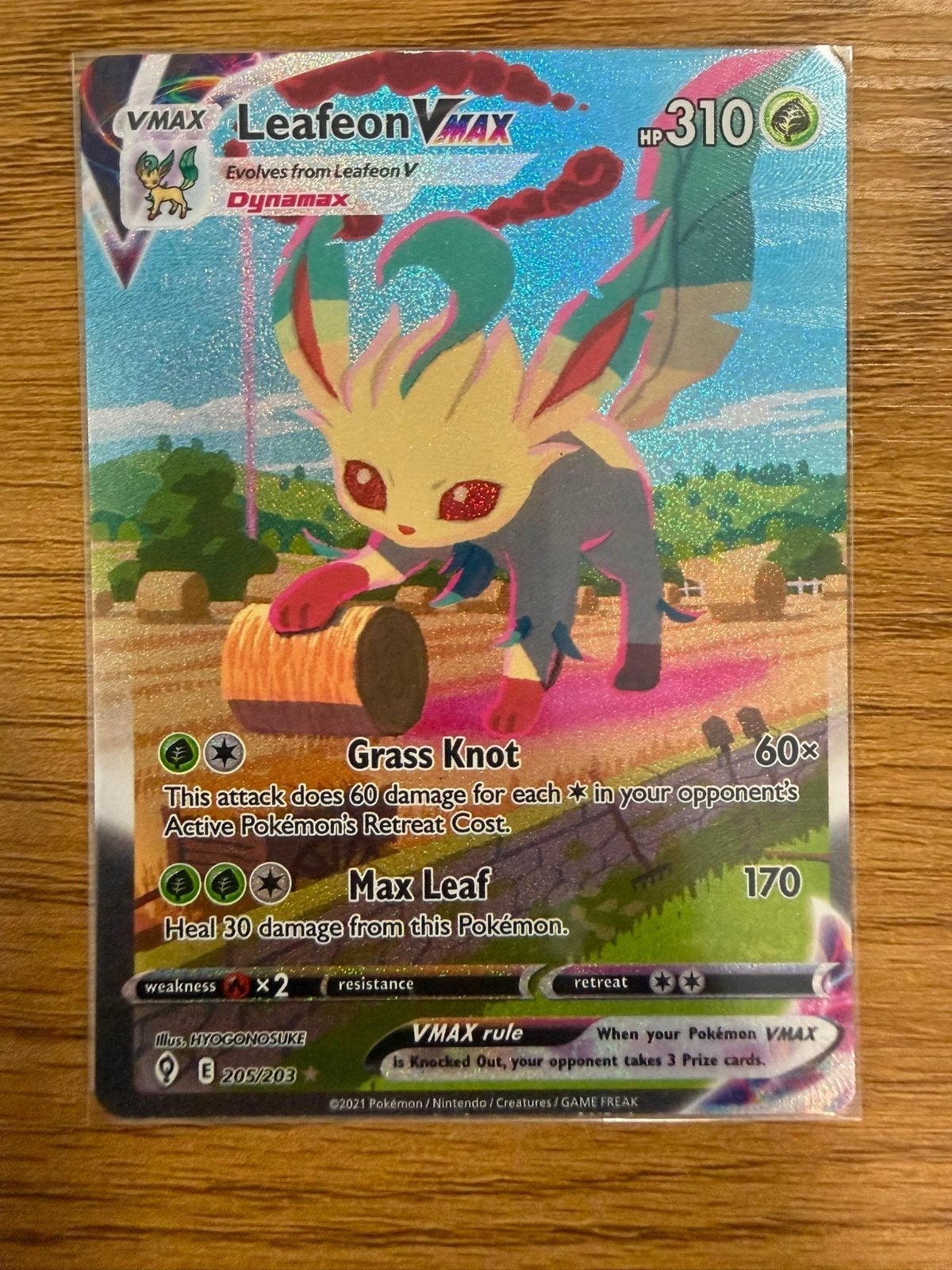 Pokemon | Leafeon VMAX (205/203) | Evolving Skies NM, Ophalen of Verzenden, Zo goed als nieuw
