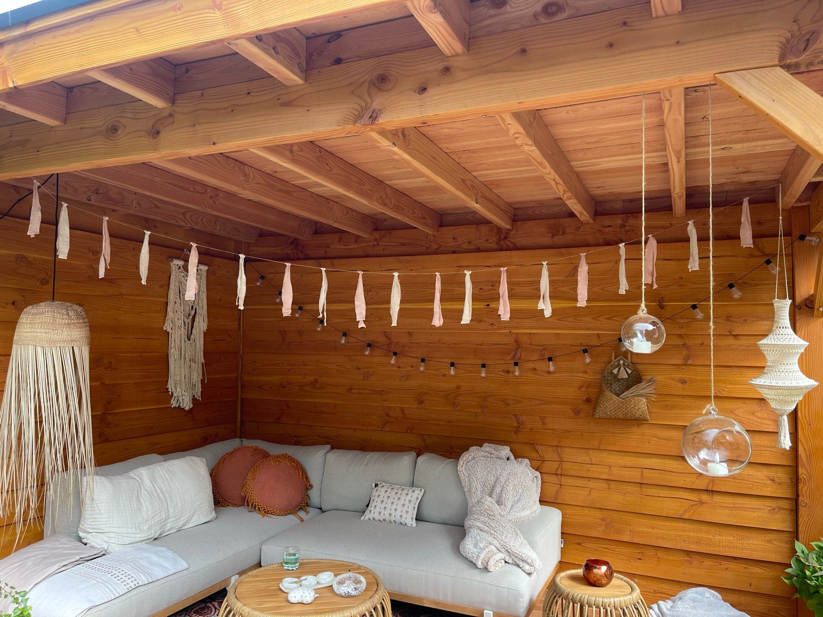 Mooie handgemaakte slinger - Nieuw! 4.28 meter, Meerkleurig, Boho, Nieuw, Ophalen of Verzenden