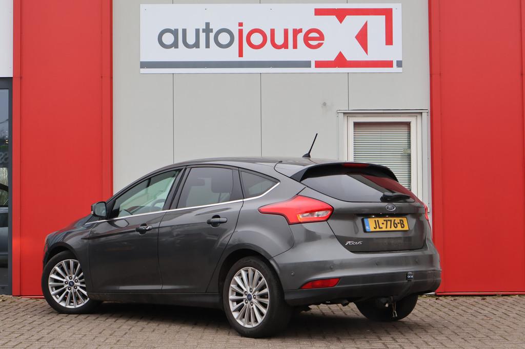 Ford Focus 1.5 TDCI Titanium (bj 2016), Gebruikt, Euro 6, 4 cilinders, Origineel Nederlands