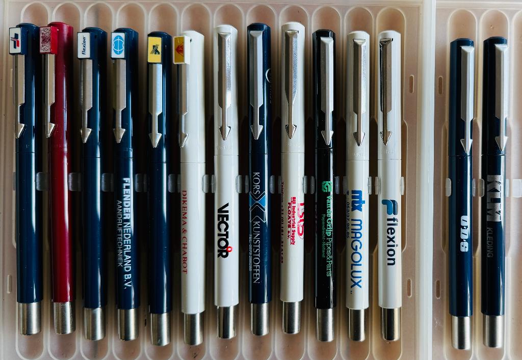 Parker Vector Rollerball 14 stuks - Nieuw, Verzamelen, Nieuw, Ophalen of Verzenden, Met reclame, Parker