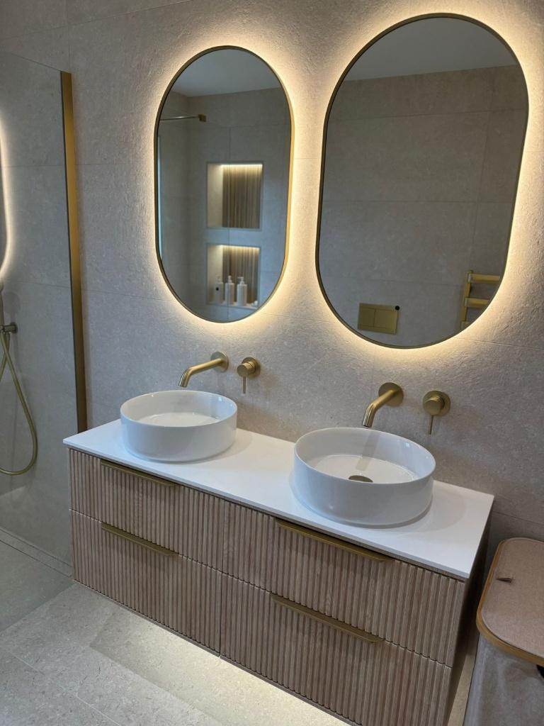 Badkamer renovatie Voor €7500,-, Diensten en Vakmensen, Klussers en Klusbedrijven, 24-uursservice