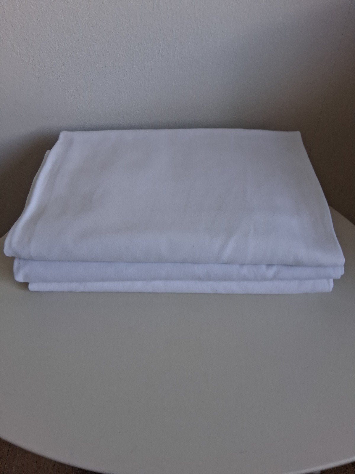 Witte tafellakens mt 140-2 m Per stuk, Ophalen of Verzenden, Zo goed als nieuw, Rechthoek