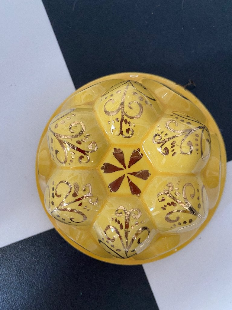 Gele brocante puddingvorm, Ophalen of Verzenden