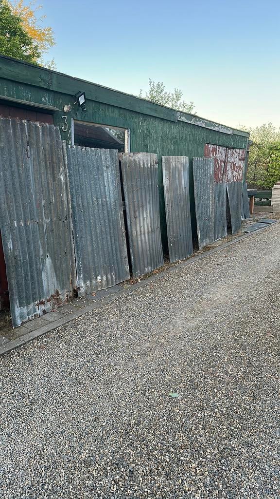 Vintage mancave Oude Metalen Golfplaten wandbekleding, Ophalen, Golfplaat, Metaal, Grijs