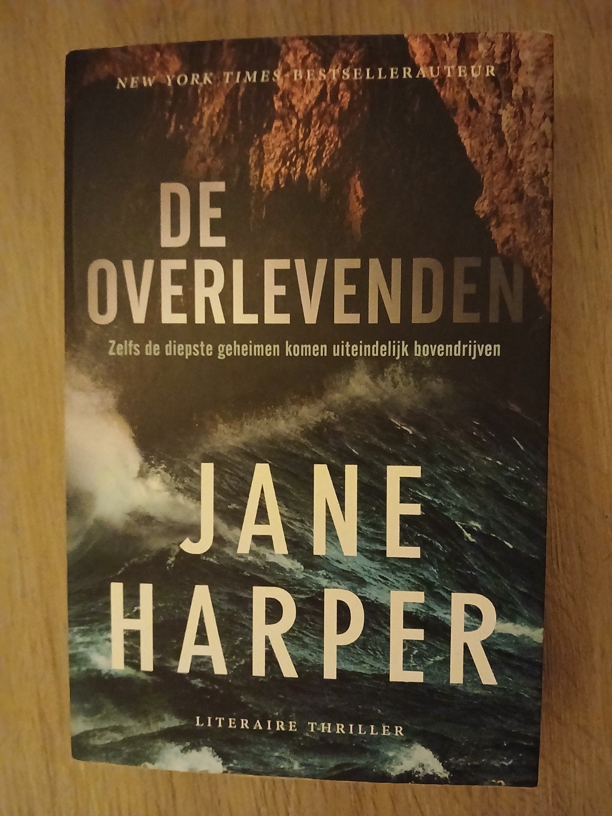 De Overlevenden - Jane Harper (Literaire Thriller), Ophalen of Verzenden, Zo goed als nieuw, Jane Harper, Wereld overig