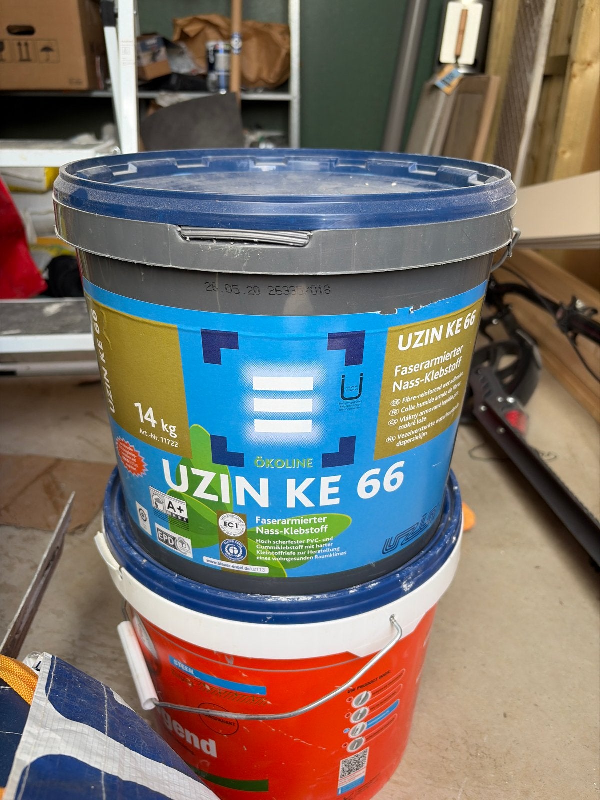 Uzin KE 66 Faserarmierter Nass-Klebstoff - 1 ongeopende emme, 10 tot 15 liter, Ophalen of Verzenden, Nieuw, Wit