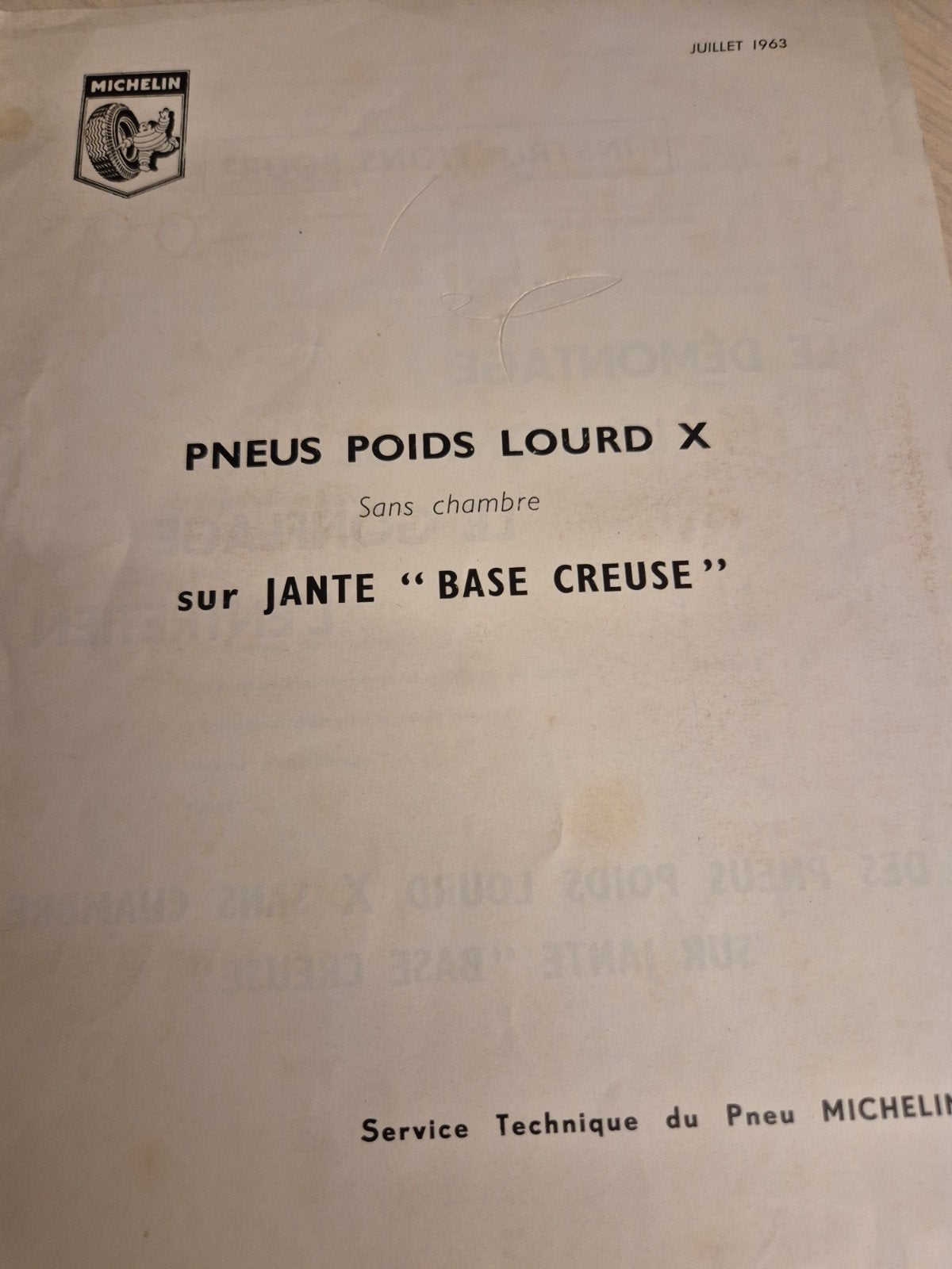 1963 Michelin trucks banden vrachtwagens uitgave keurige sta, Boeken, Ophalen of Verzenden