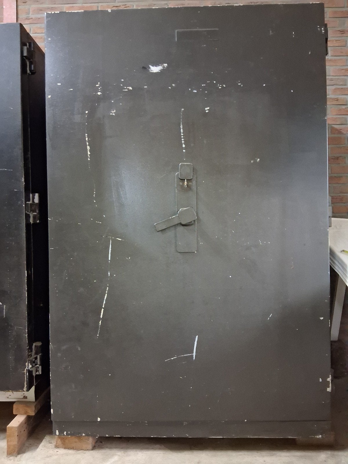 brandkast of kluis, merk KARDEX, €100,-, Ophalen, Gebruikt