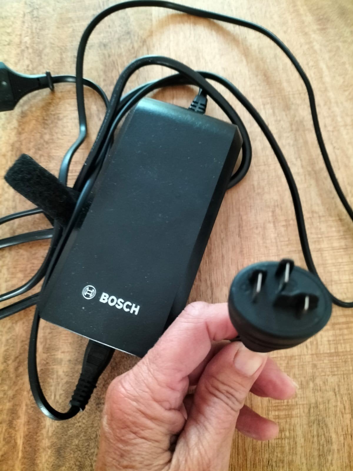 Bosch acculader voor e-bike, Ophalen, Gebruikt