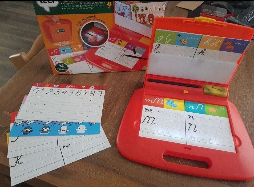 VTech MagiBook Interactief Leerboek Systeem, Kinderen en Baby's, Ophalen of Verzenden, Zo goed als nieuw, Taal en Lezen