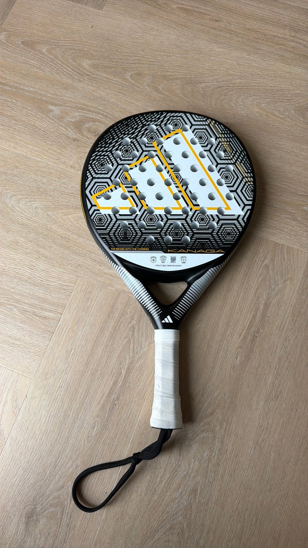 Adidas Kanaga Padel Racket - Zo goed als nieuw, Sport en Fitness, Tennis, Adidas, Ophalen of Verzenden, Zo goed als nieuw, Racket
