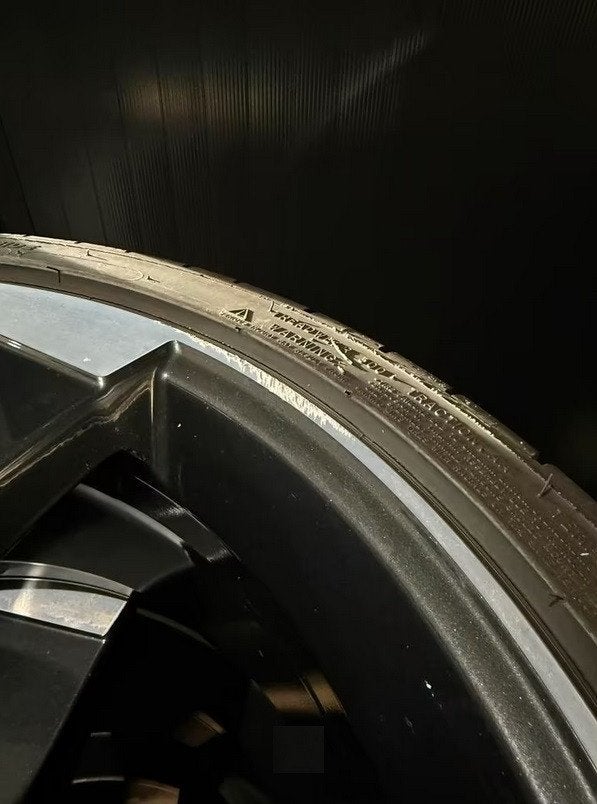Foto 8 van Audi RS3 19 inch OEM rotor breedset velgen +zgan zomerbanden