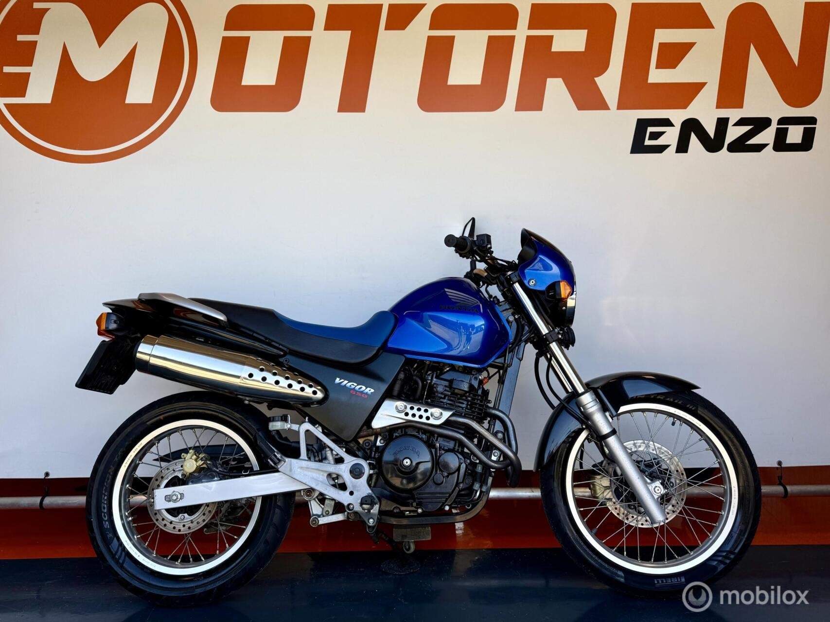 Honda FX 650 Vigor UNIEK ORIG NL 10.000 km 35 KW A2 Rijb, 644 cc, Bedrijf, Toermotor, 12 t/m 35 kW