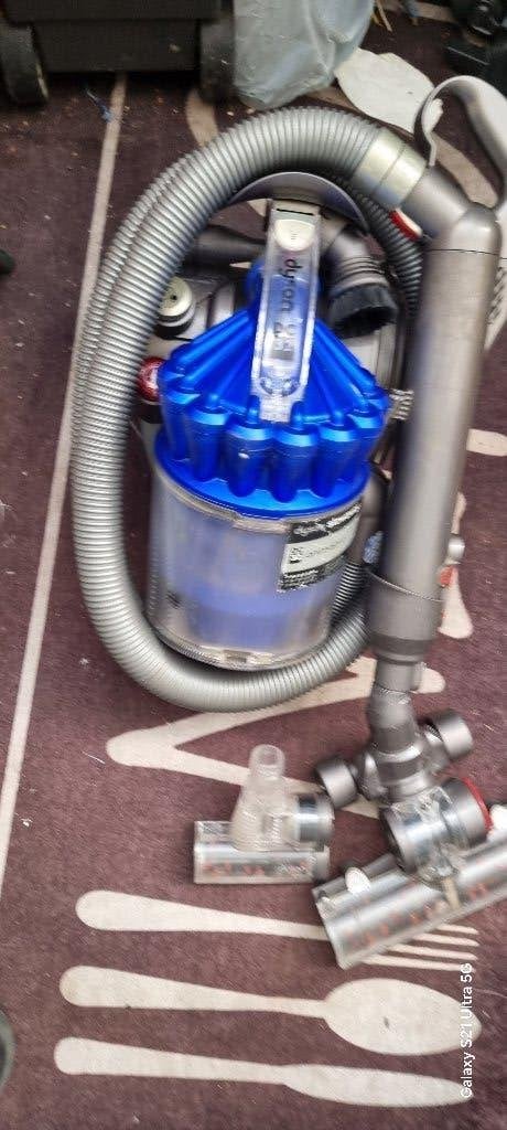 Super Dyson stofzuiger model Dc 32, Witgoed en Apparatuur, Ophalen, Gebruikt, 1200 tot 1600 watt, Dyson